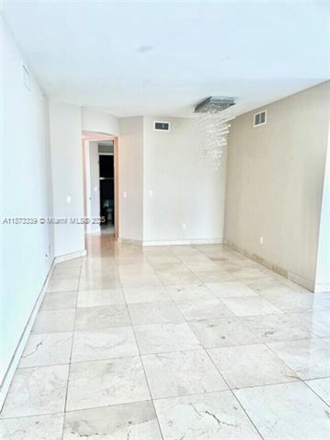 Building Photo - 3131 NE 188th St