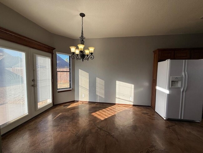 Building Photo - 18509 Chestnut Oak Dr