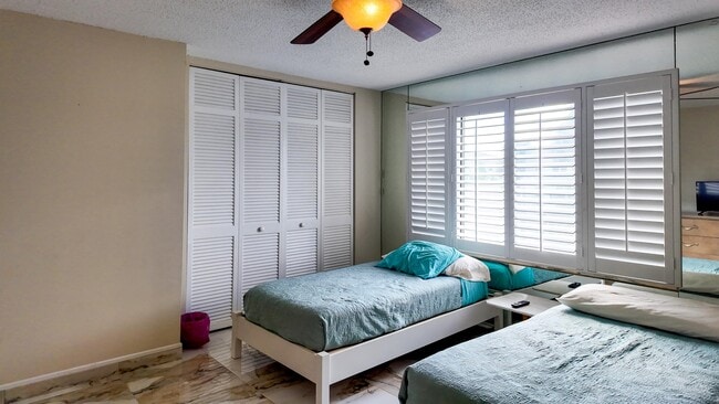 Building Photo - 4383 Trevi Ct