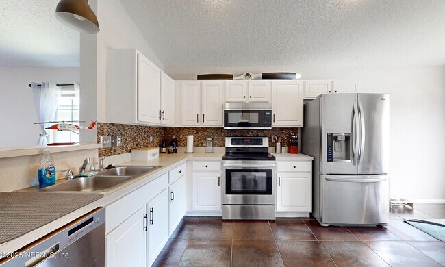 Building Photo - 9093 Fallsmill Dr