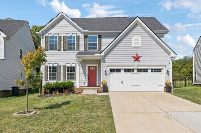 Primary Photo - 5BR/3.5BA home offers stylish and function...
