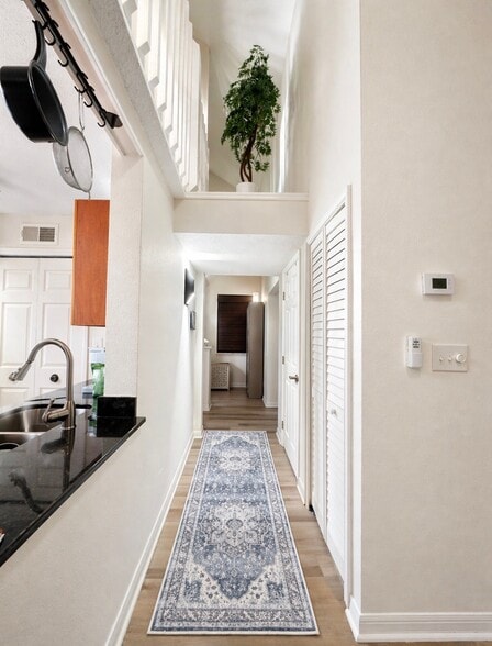 Building Photo - 3266 Haviland Ct