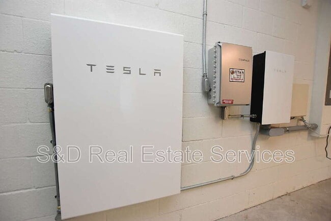 Building Photo - 1249 Pintail Pl