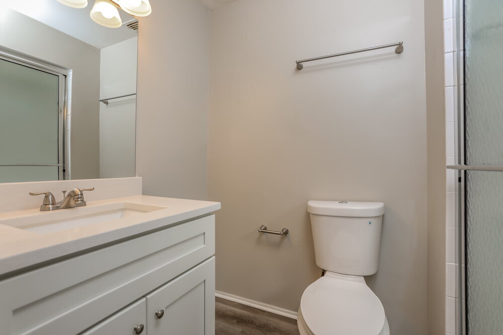 Building Photo - 444 Spinnaker Dr