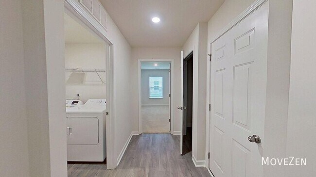 Building Photo - 4818 Mt Hope Dr