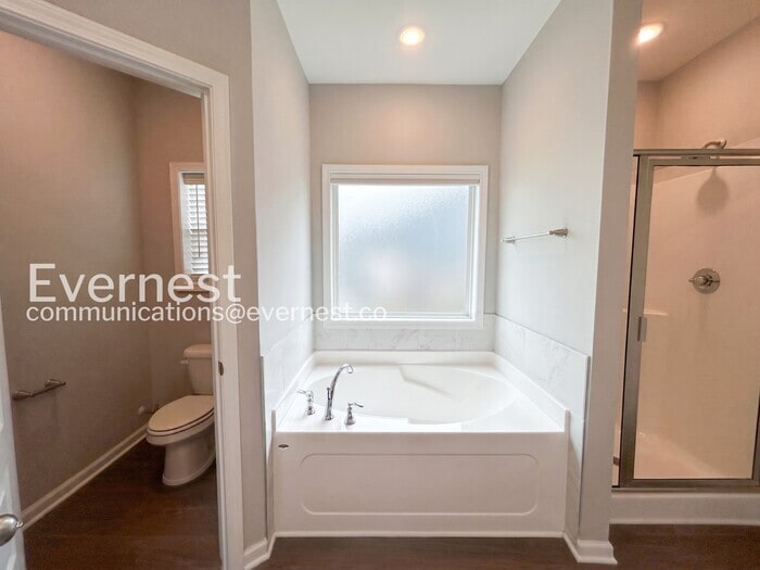 Building Photo - 1307 Ventura Ln