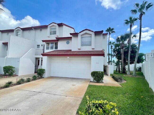 Primary Photo - 200 Florida Shores Blvd