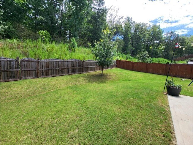 Building Photo - 5943 Screech Owl Dr