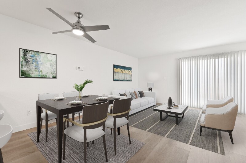 Building Photo - 712 S Fernwood St