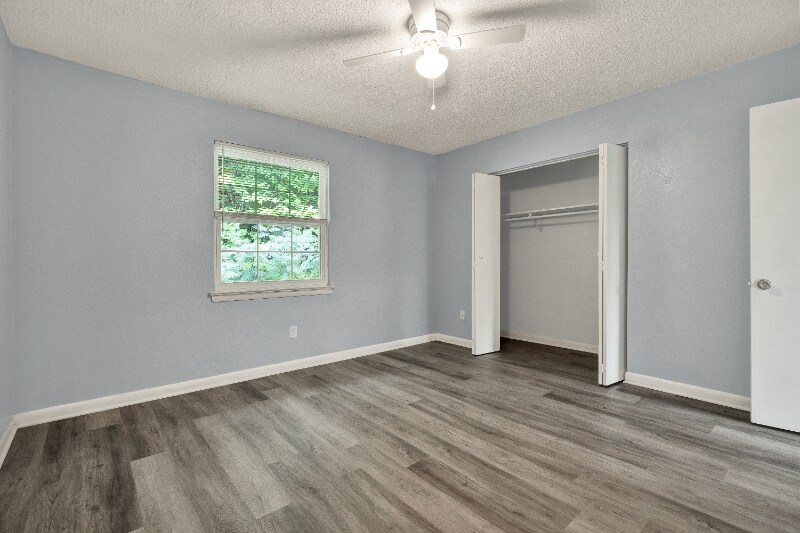 Building Photo - 1312 Ely Rd