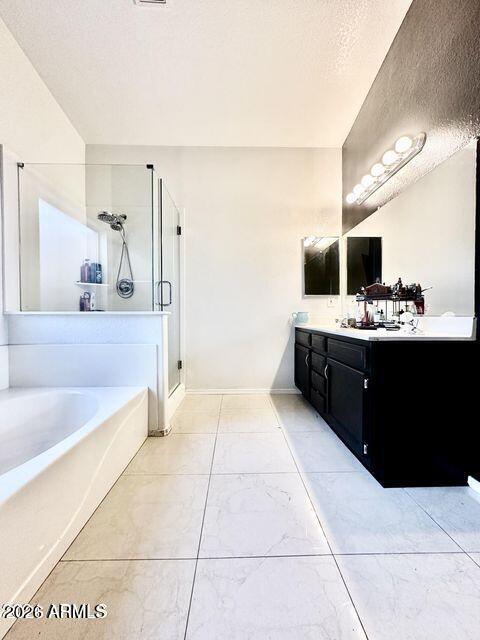 Building Photo - 1207 E Avenida Luna