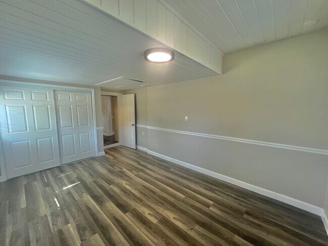 Building Photo - 3 Bed, 2 Bath DeBary Home with Modern Upda...