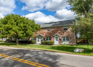 Building Photo - 4616 Catalpa Dr.