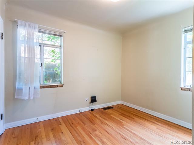 Building Photo - 888 S Josephine St