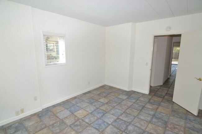 Building Photo - 1501 Ocean Ave