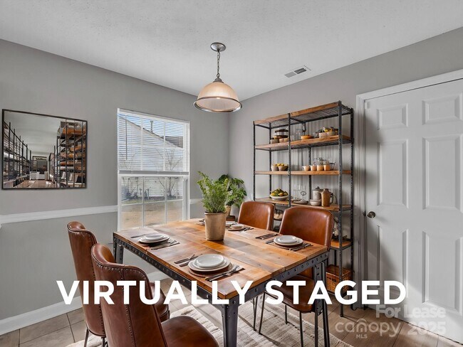 Building Photo - 8702 Wood Sorrel Ct