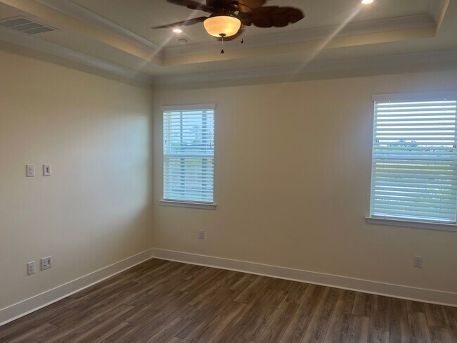 Building Photo - 10279 Bonavie Cv Dr