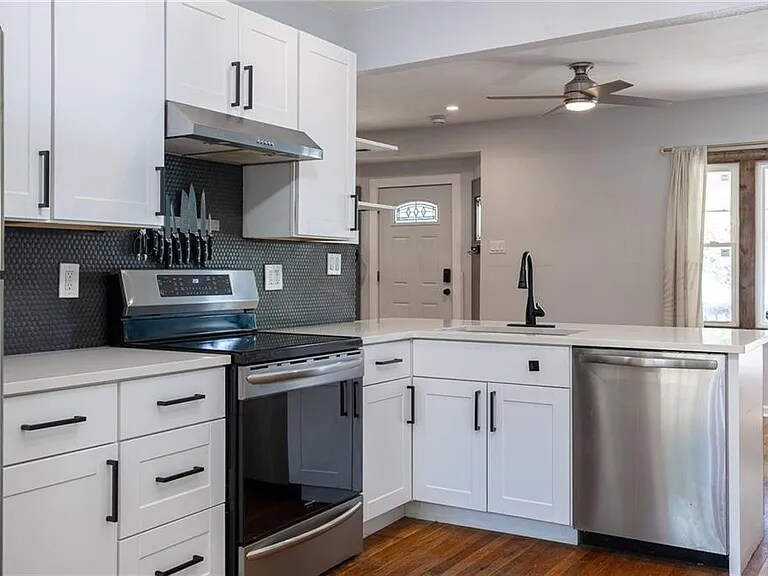 Building Photo - 3814 Wayne Ave