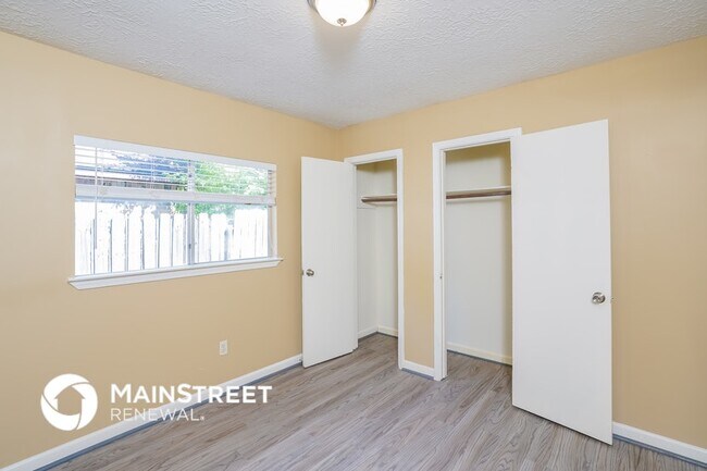 Building Photo - 20406 Oak Limb Ct