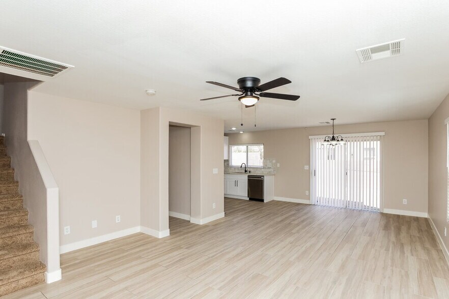 Building Photo - 6196 Fisher Creek Ct