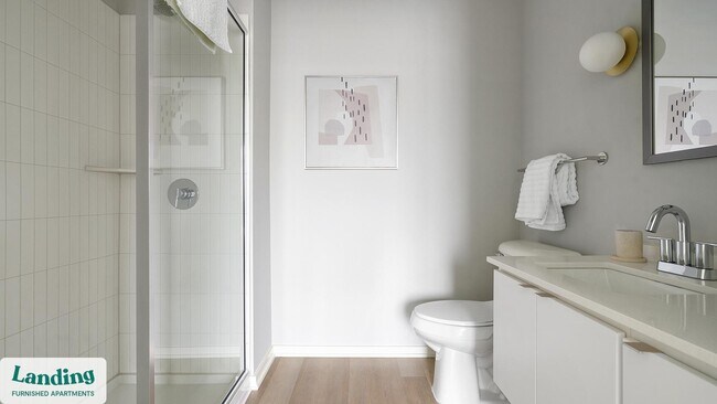 Building Photo - 815 Madison St