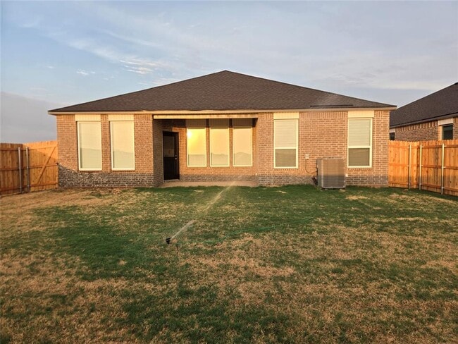 Building Photo - 20505 Deer Creek Dr
