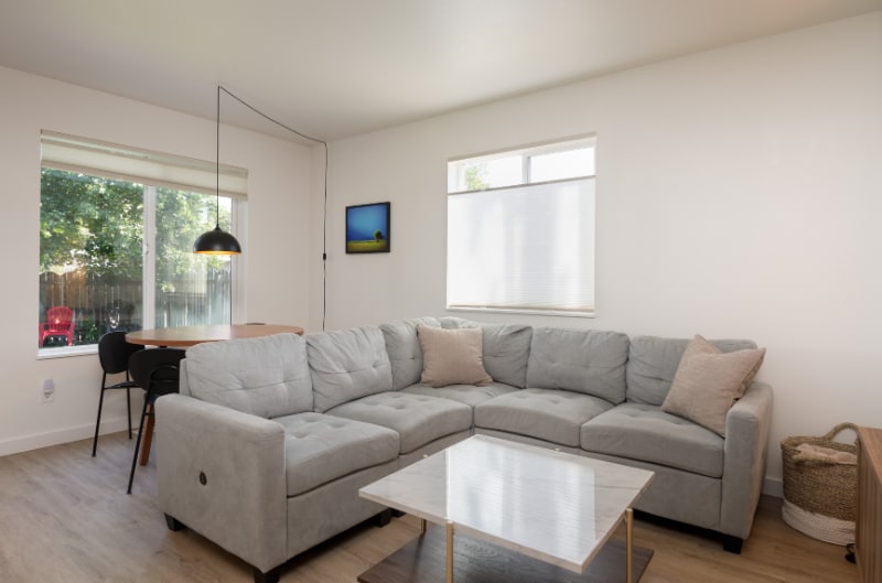 Building Photo - 1310 Mitchell St