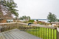 Building Photo - 3 bedroom 2.5 bath Two Story Home with a View! *Short lease only*