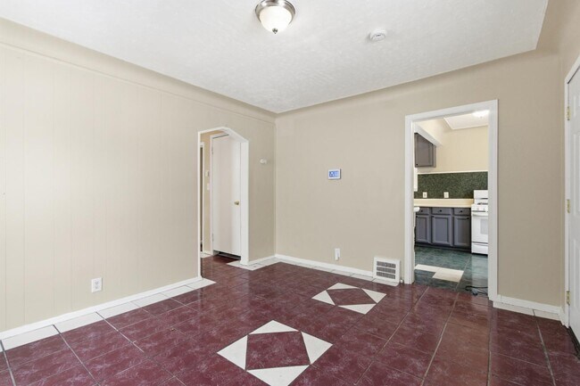 Building Photo - 19318 Harlow Ave