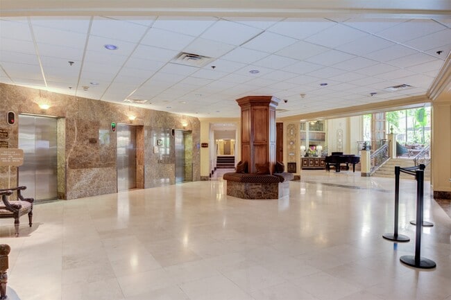 Building Photo - 3525 Sage Rd