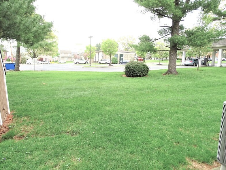 Building Photo - 1317 Lincoln Heights Ave