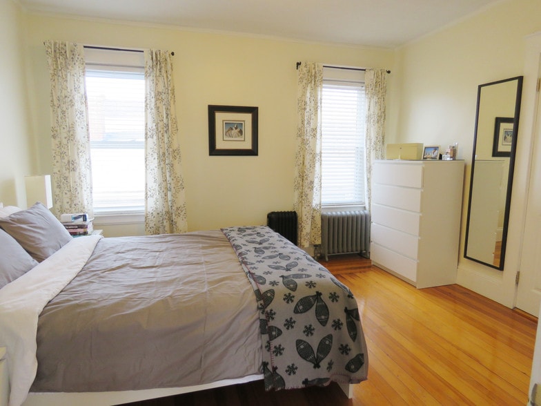 Bedroom #1 - 105 11th St