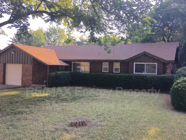 Primary Photo - 5808 Rhode Island Ave