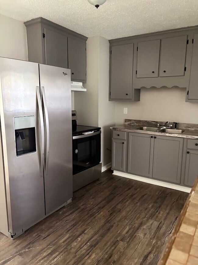 Building Photo - 209 Morningside Dr