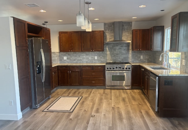 Building Photo - 2058 Steiger Ln