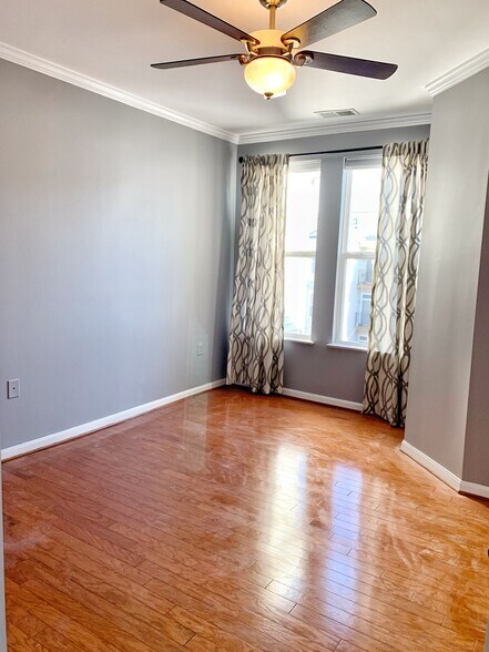 Building Photo - 2655 Prosperity Ave