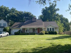 Building Photo - 10012 Galahad Ct