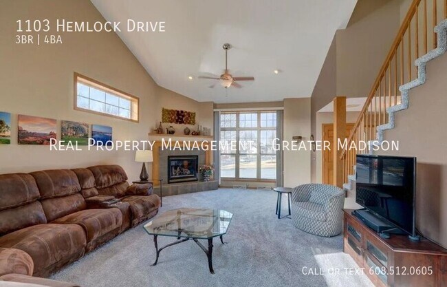 Building Photo - 1103 Hemlock Dr