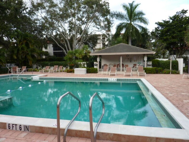 Building Photo - Flagship Village Condo in The Landings Yacht Golf & Tennis Club