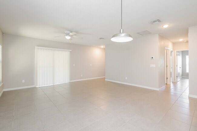 Building Photo - 830 Hazel Grove Ct
