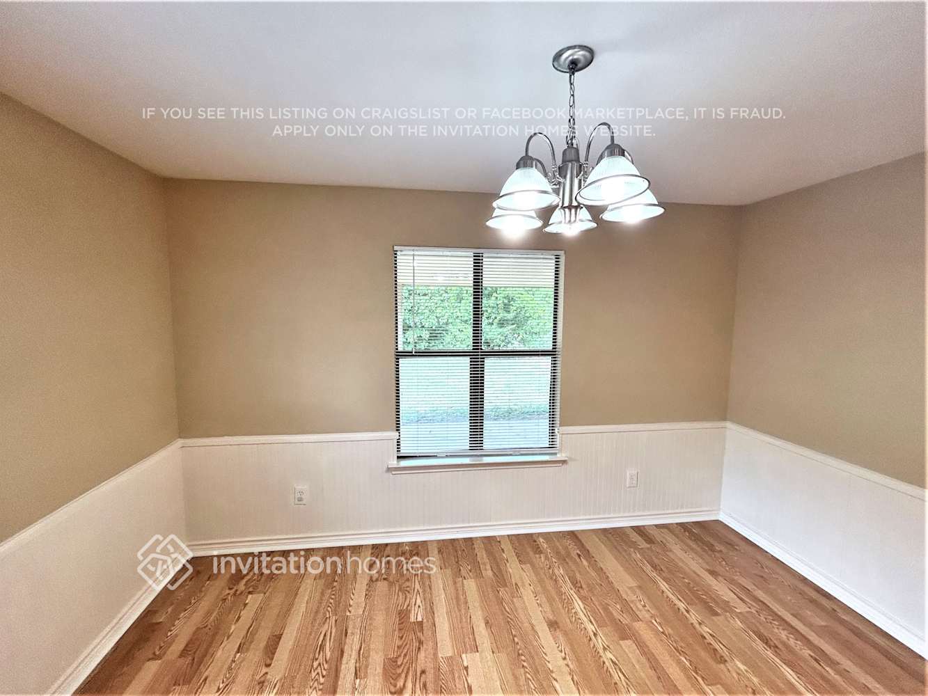 Building Photo - 400 Partridge Cir
