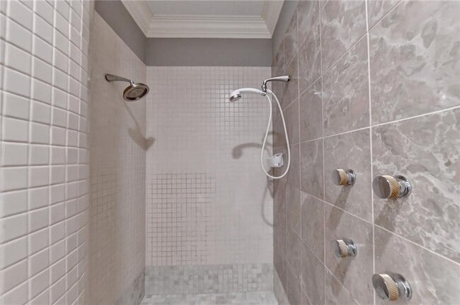 Building Photo - 3871 River Mansion Dr NW