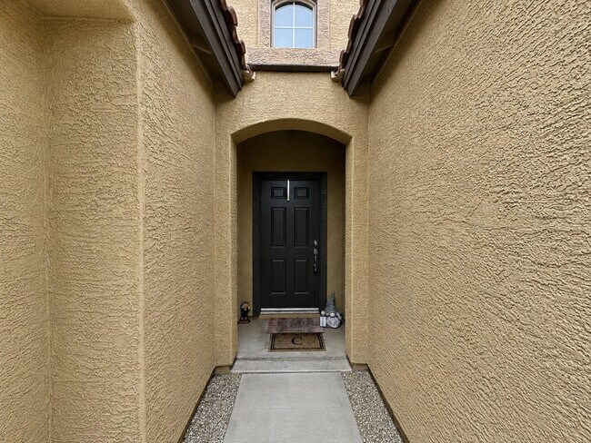 Building Photo - 44812 Paraiso Ln