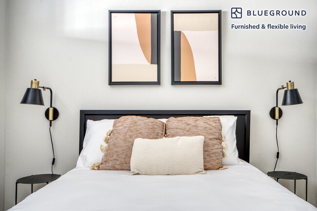 Building Photo - 2298 W 28th Ave