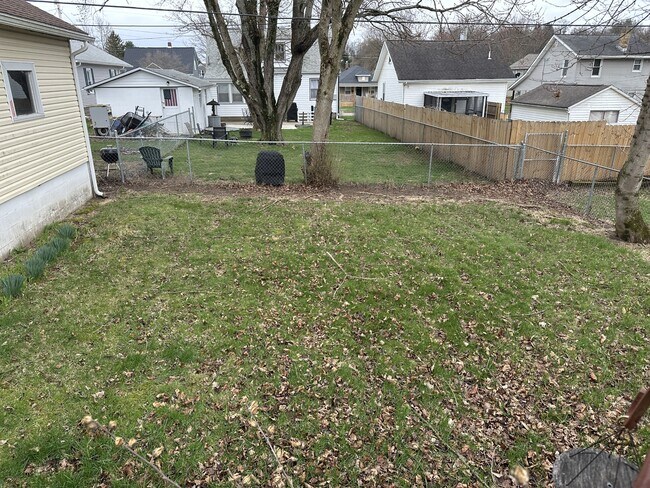 Building Photo - 940 Lindbergh Ave