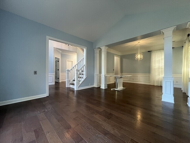 Building Photo - 10707 Pomerane Pl