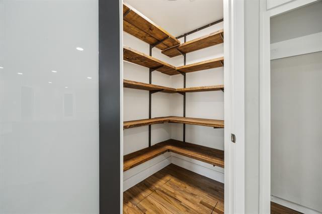 Building Photo - 810 Wildgrove Dr