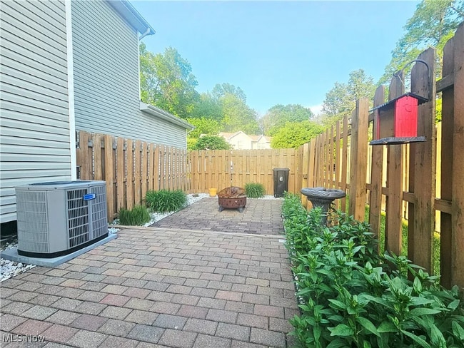 Building Photo - 3204 Deer Trail