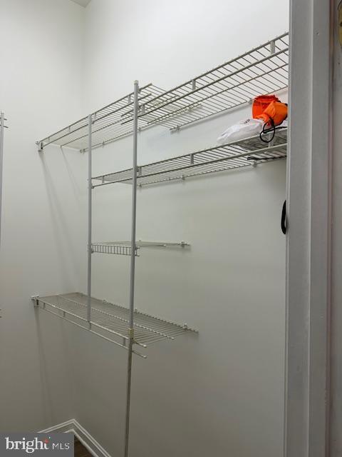 Building Photo - 1110 S Potomac St