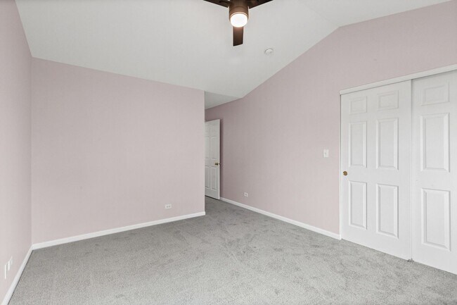 Building Photo - 2365 Overlook Ct